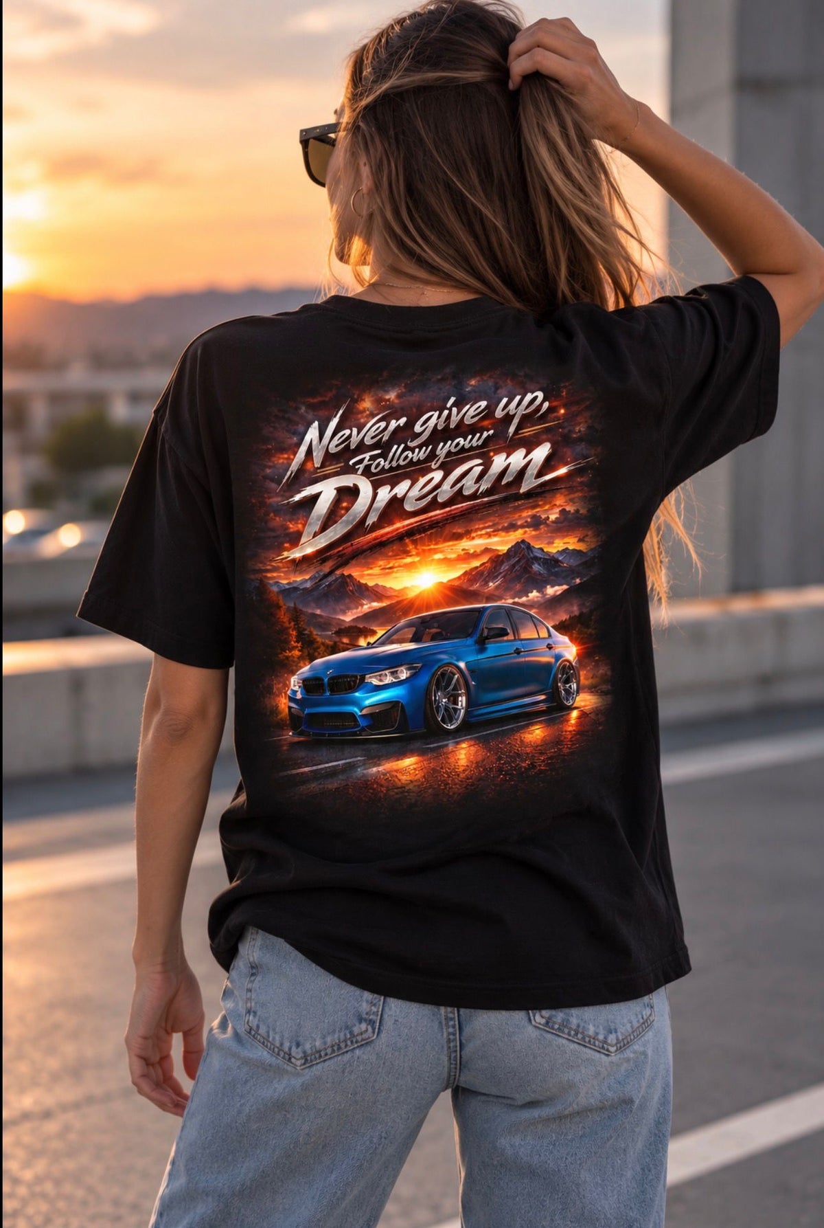 NEVER GIVE UP – FOLLOW YOUR DREAM T-SHIRT